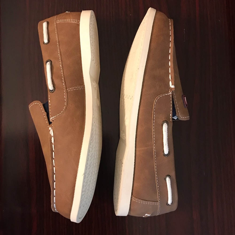 Woman’s Classic Nautica Tan White Rope Slip Ons! - Picture 2 of 15